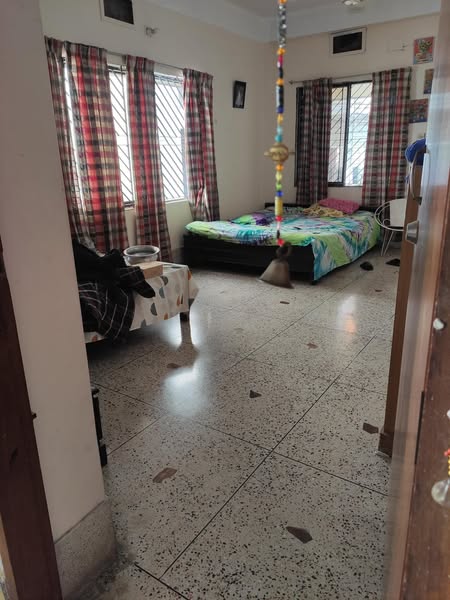 ১লা জানুয়ারি থেকে ১ইউনিটের ফ্ল্যাটবাসা (৩২০০+স্কয়ারফিট) ভাড়া হবে।
