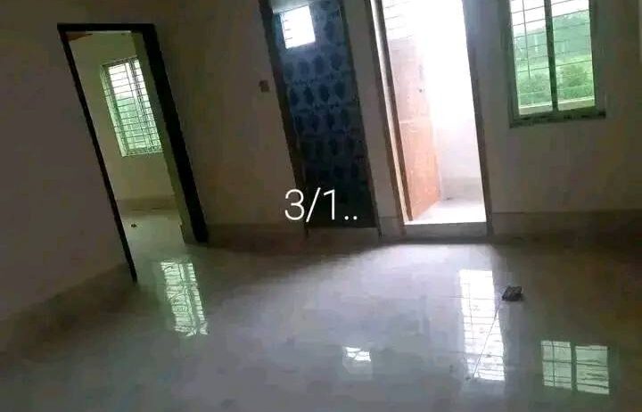 রুপাতলি রেডিও সেন্টারের এর পিছনে  ১ম তলা  এবং  তৃতীয় তলায়  করা  ২ টি ফ্লাট ভাড়া দেওয়া হবে।