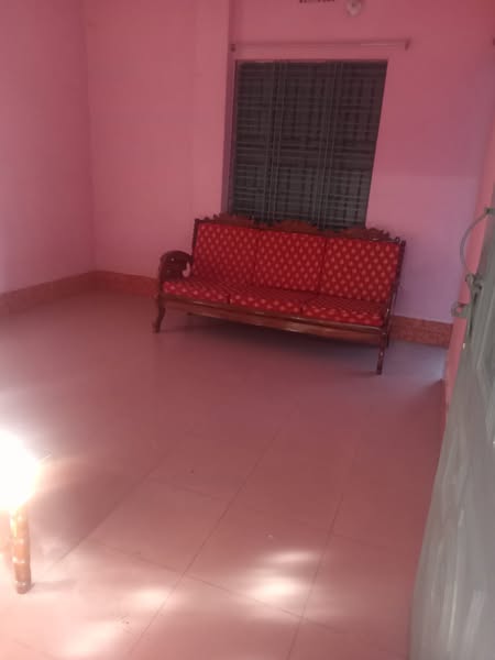 বাসা ভাড়া দেওয়া হবে ফ্যামিলি – ২ রুম,১ বাথরুম সম্পূর্ণ টাইলস বেলকনি সহ, নিরিবিলি পরিবেশ,