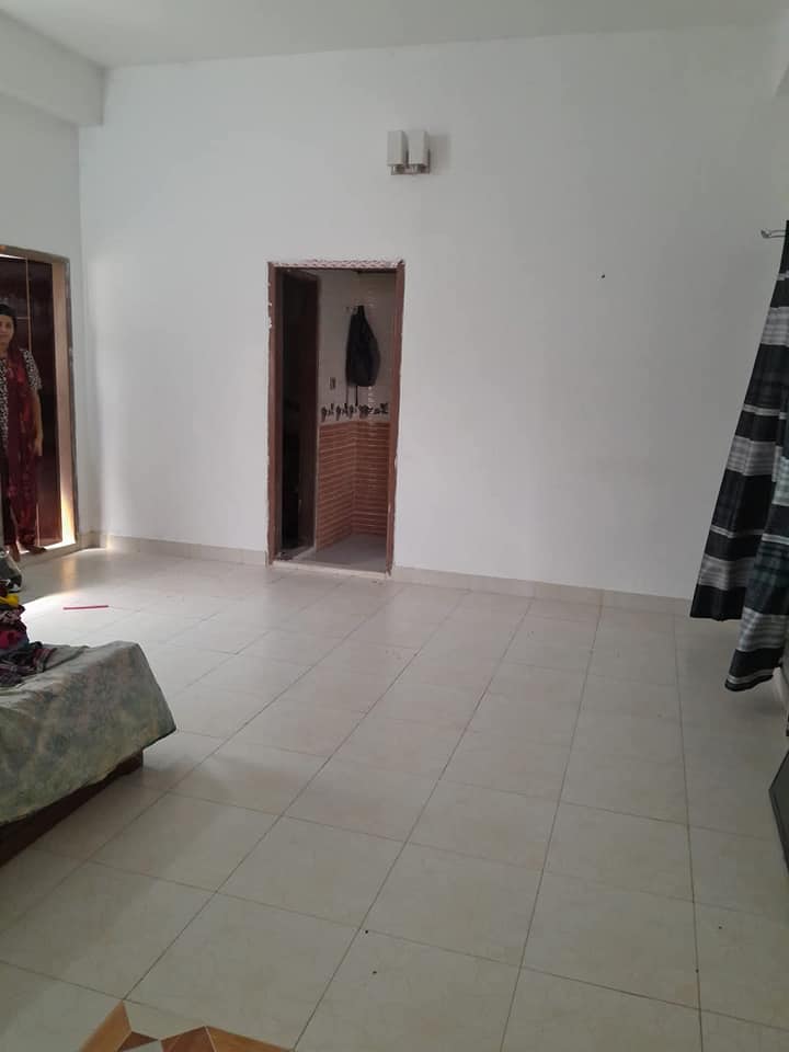 One bed flat rent 500sq flat rent family
